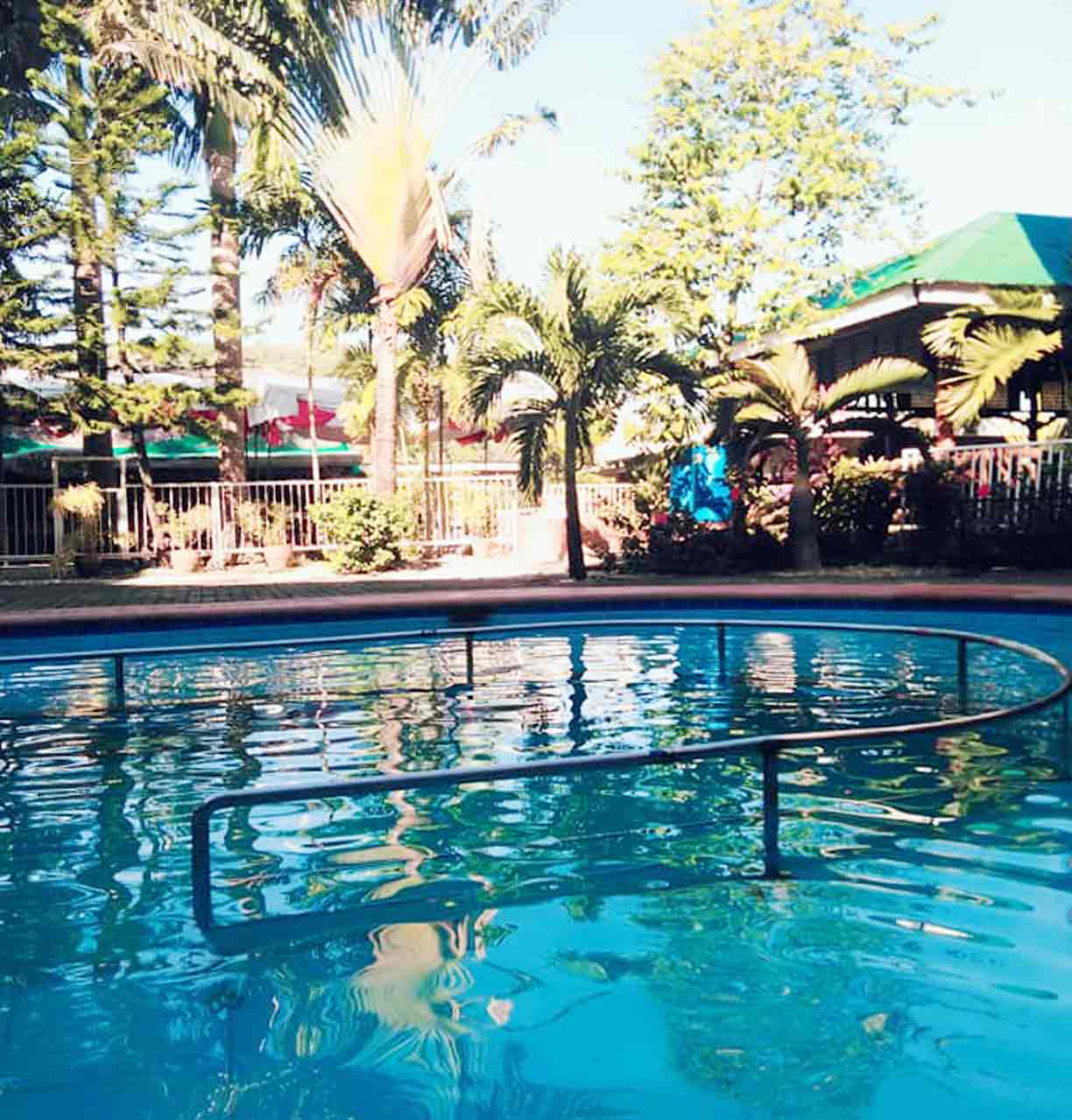 puerto galera resort with swimming pool